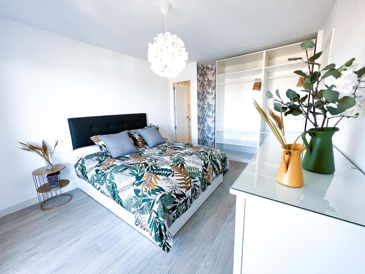 Apartamento A 900 M De La Playa Y Con Vistas Al Mar En Fuengirola Dış mekan fotoğraf