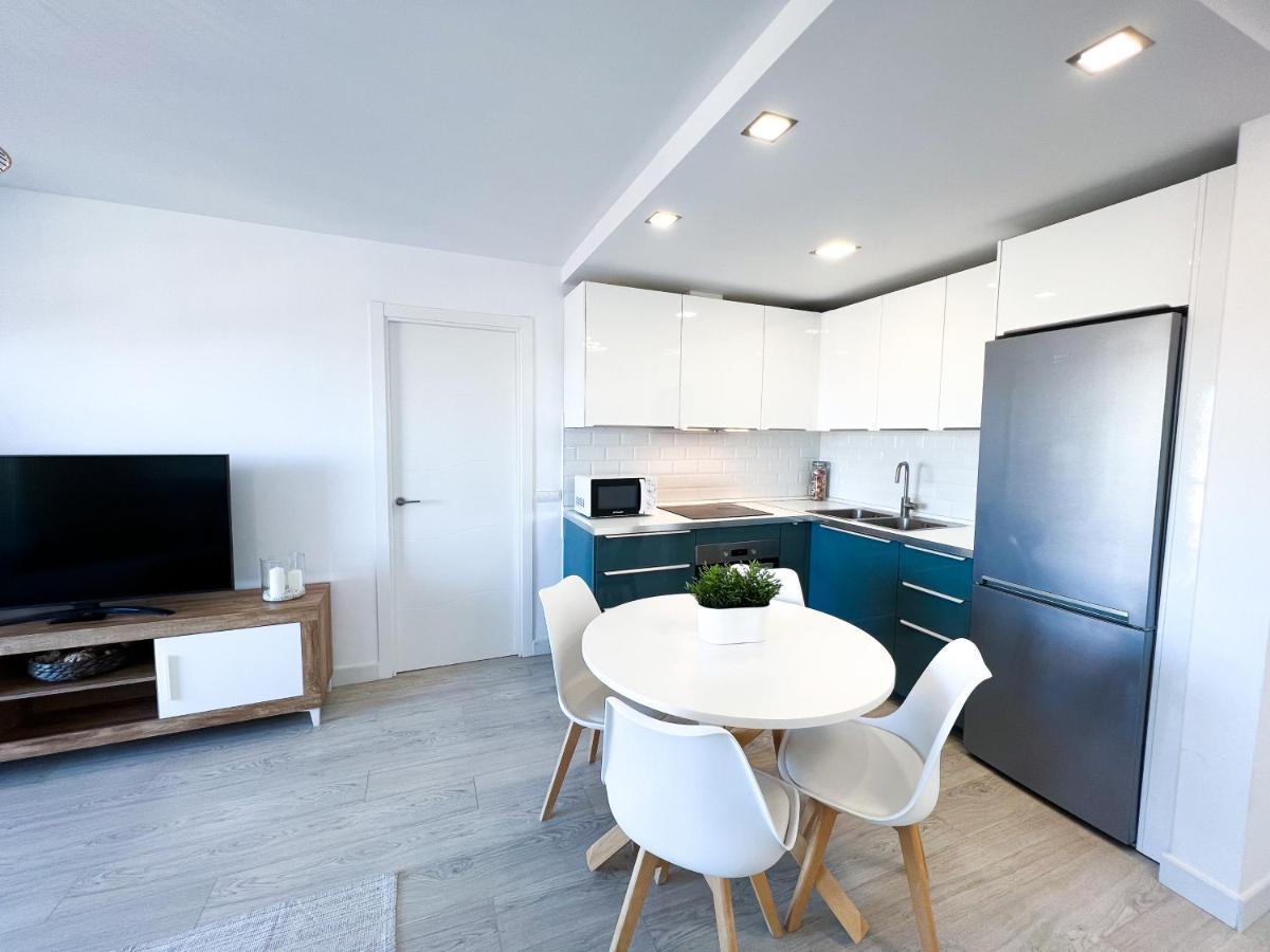 Apartamento A 900 M De La Playa Y Con Vistas Al Mar En Fuengirola Dış mekan fotoğraf