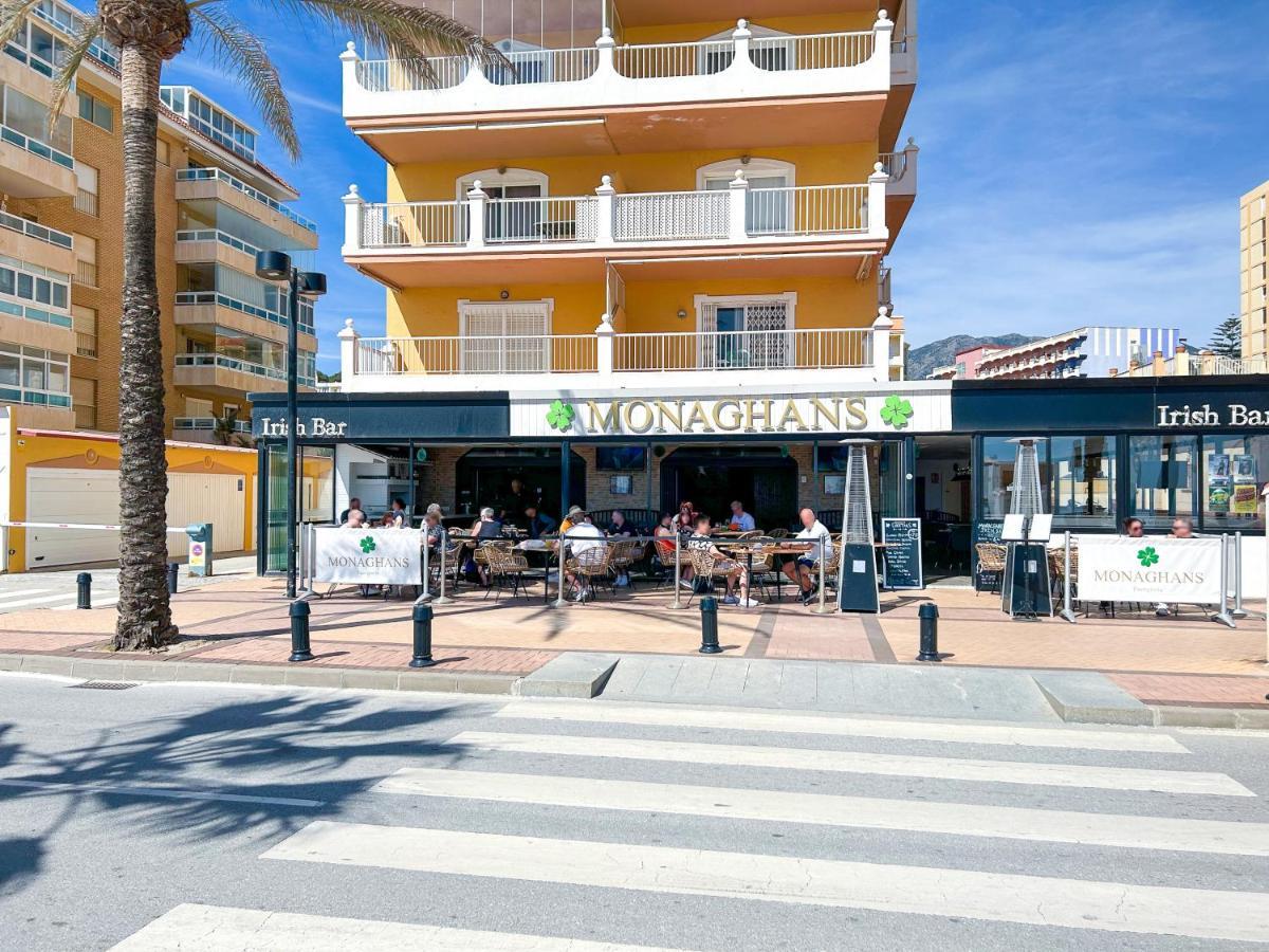 Apartamento A 900 M De La Playa Y Con Vistas Al Mar En Fuengirola Dış mekan fotoğraf