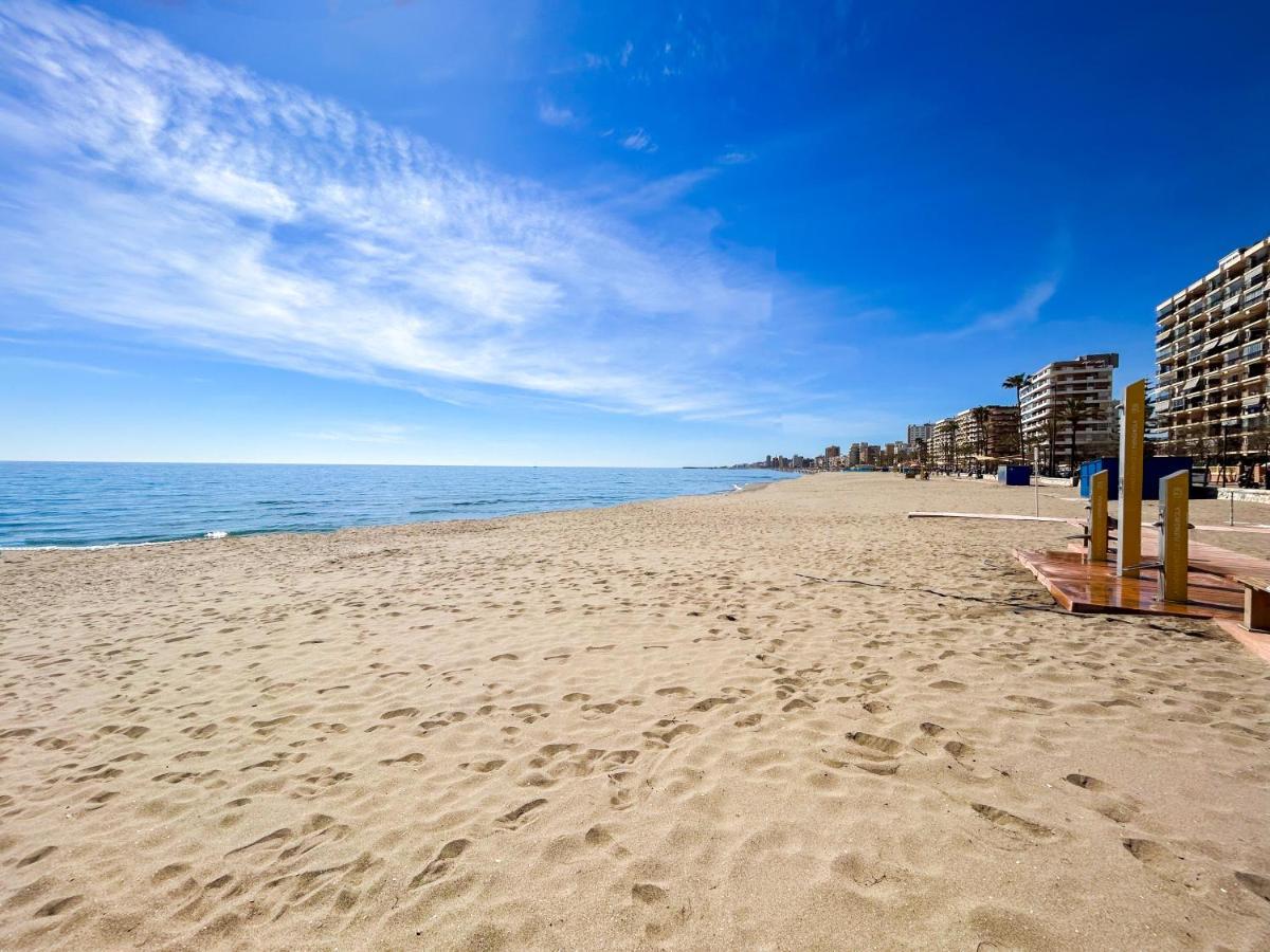 Apartamento A 900 M De La Playa Y Con Vistas Al Mar En Fuengirola Dış mekan fotoğraf
