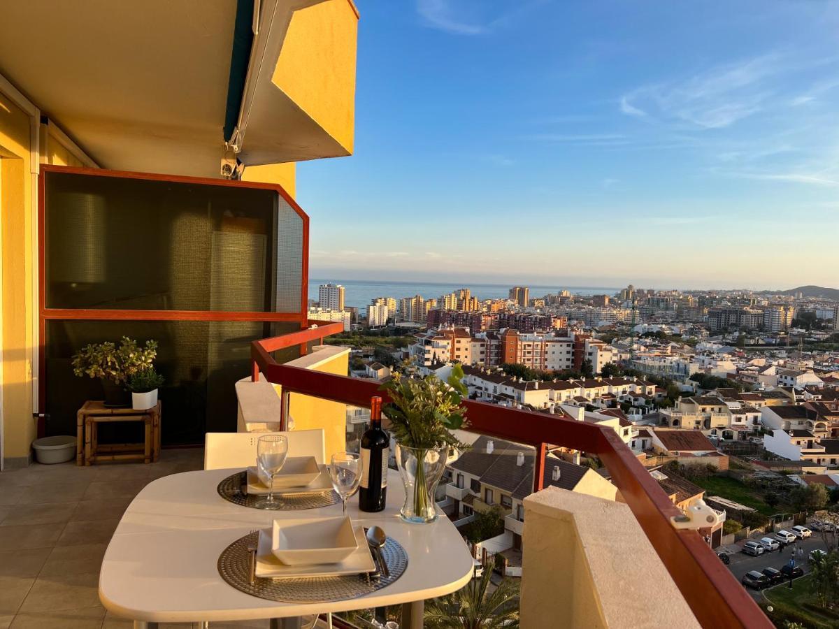 Apartamento A 900 M De La Playa Y Con Vistas Al Mar En Fuengirola Dış mekan fotoğraf